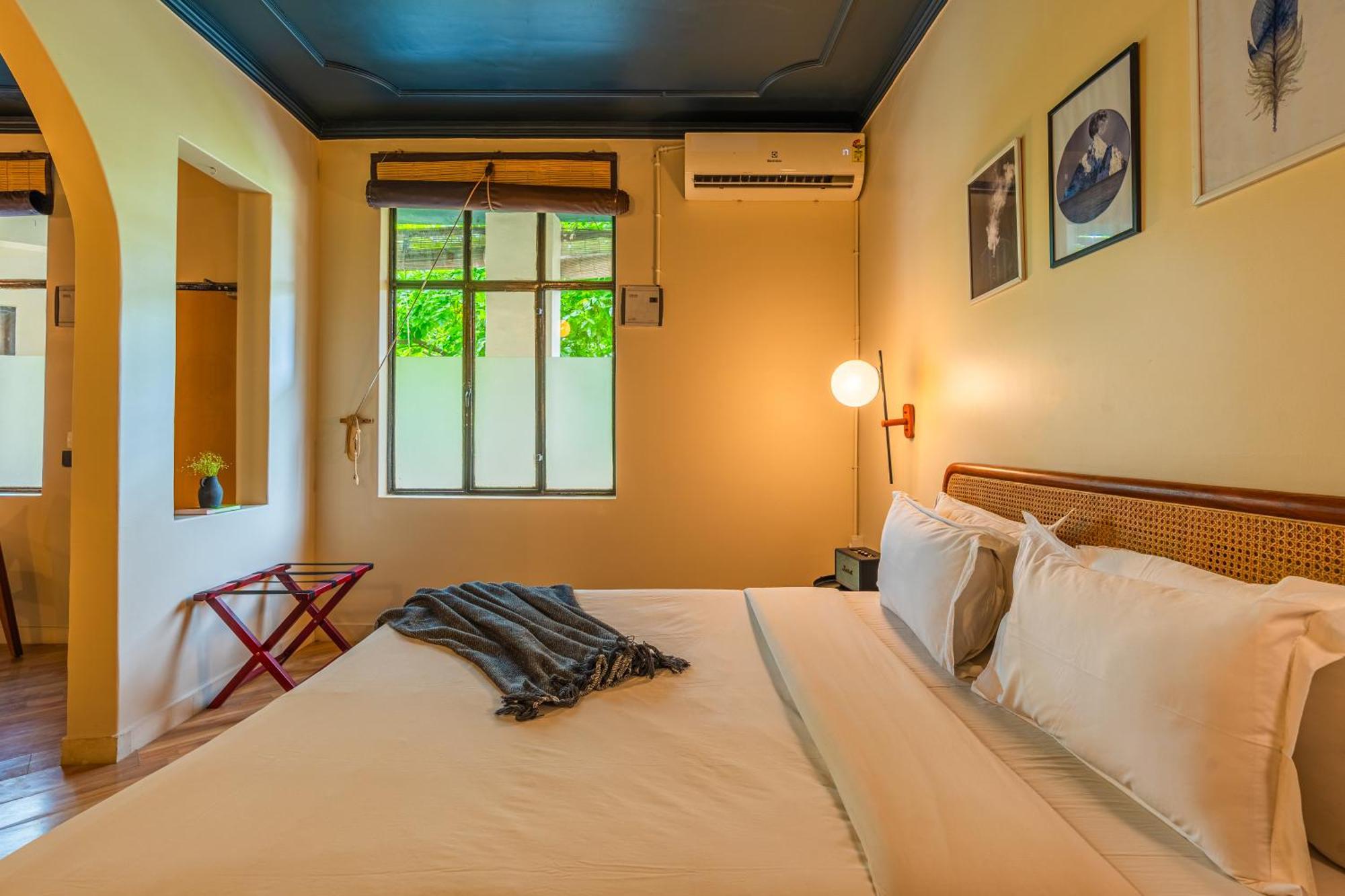 Minimalist One Hauz Khas Village Нью-Делі Екстер'єр фото
